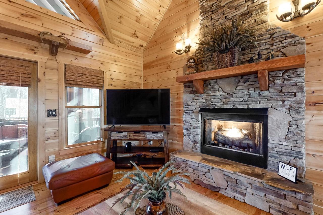 Bearfoot Lodge Ellijay Exterior foto